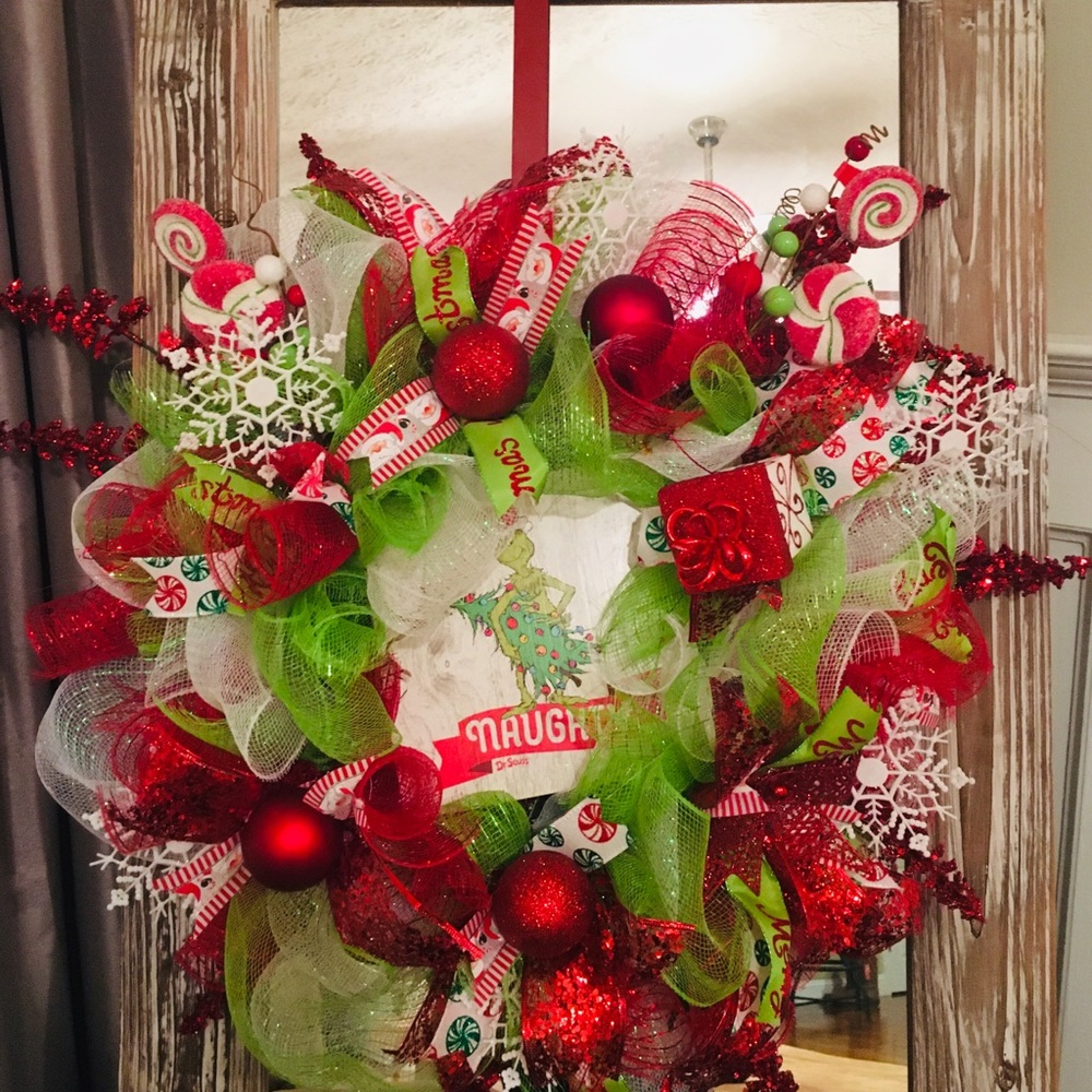 Grinch Christmas Wreath
